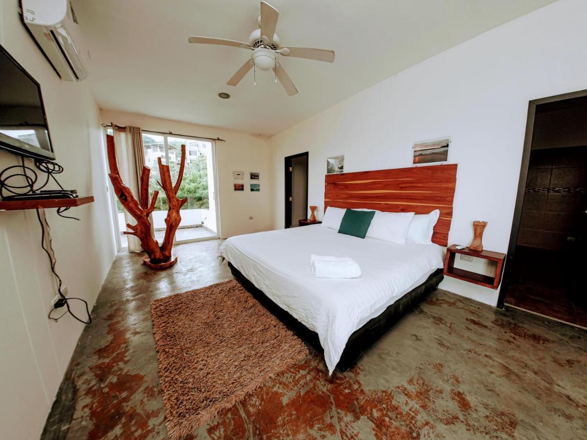 Me Hotel & Villas - Montanita Estates 外观 照片