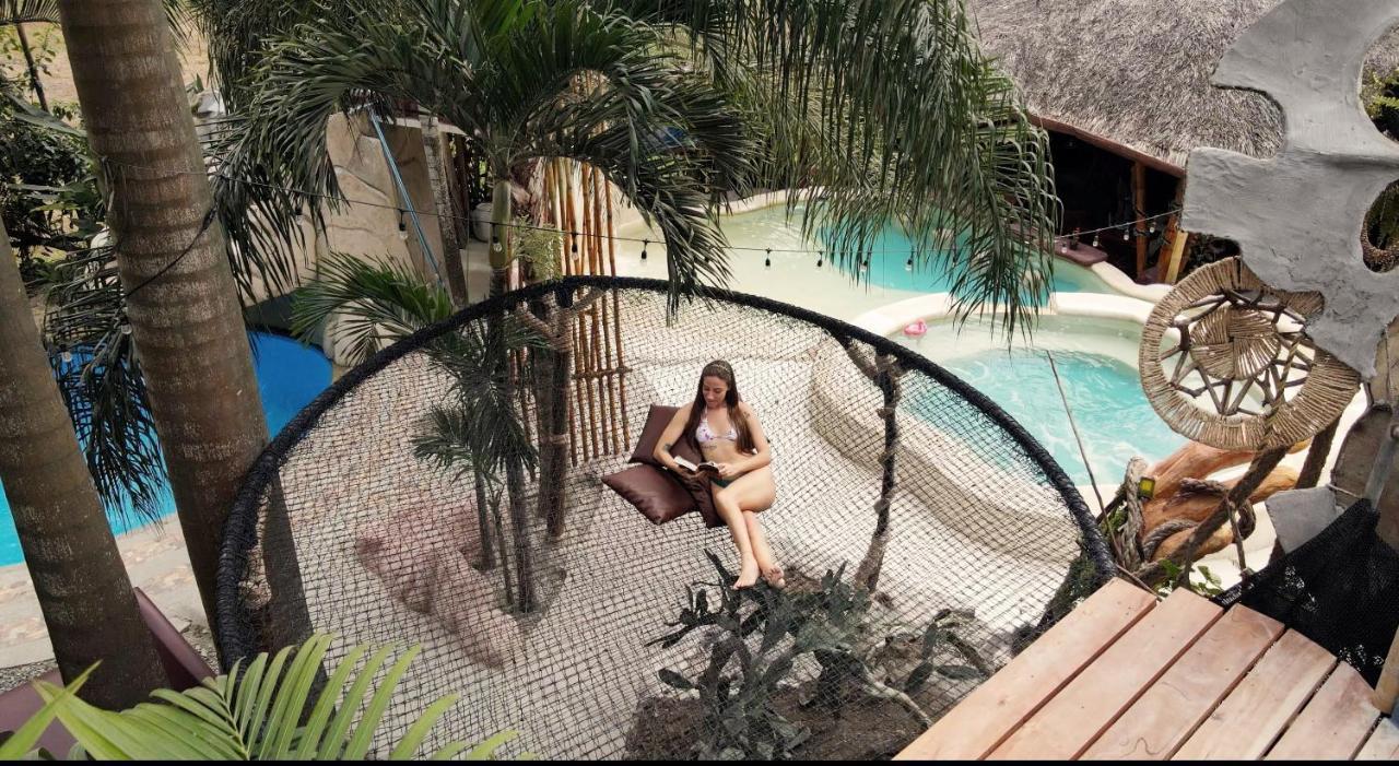 Me Hotel & Villas - Montanita Estates 外观 照片